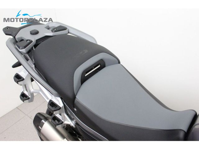 bmw - r-1300-gs-adventure