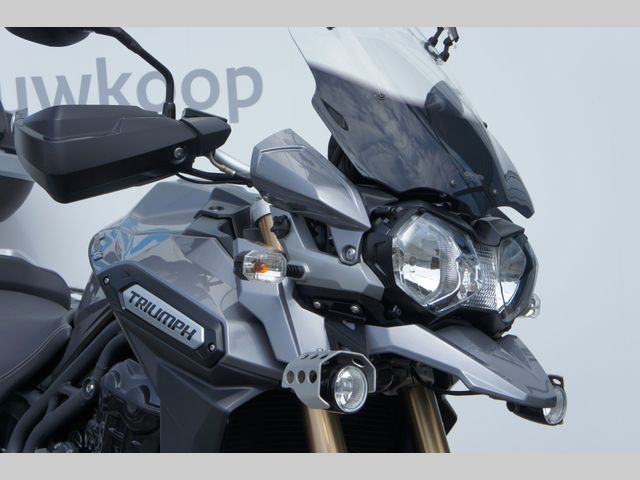 triumph - tiger-explorer-xca