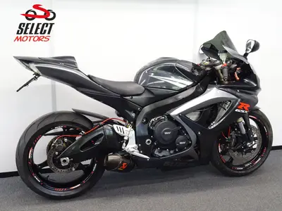 SUZUKI GSX-R 600 – foto 3