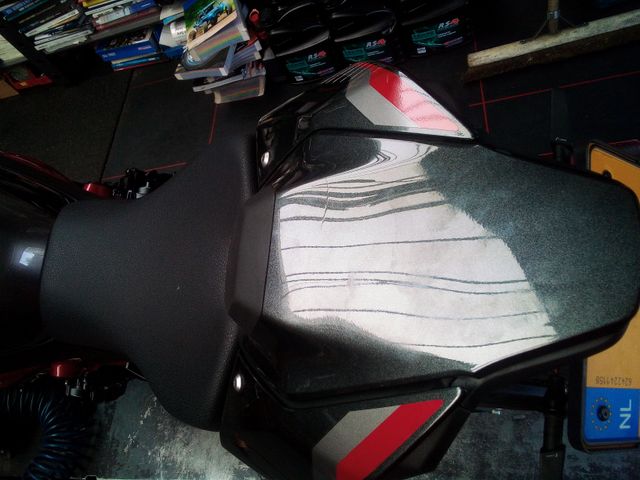 kawasaki - z900