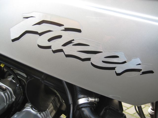 yamaha - fzs-600-fazer