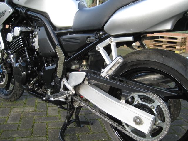 yamaha - fzs-600-fazer