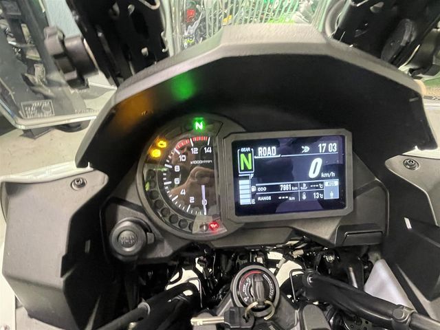 kawasaki - versys-1100-se