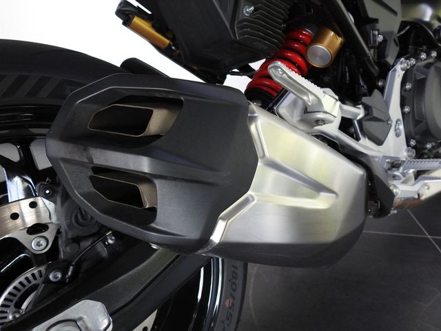 bmw - f-900-r