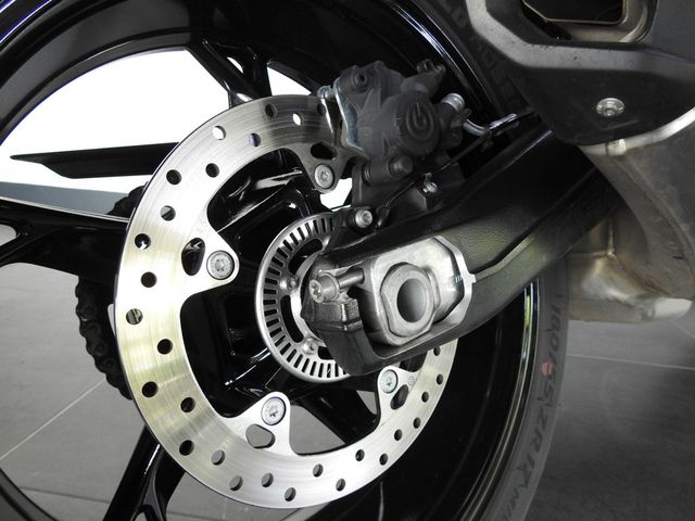 bmw - f-900-r