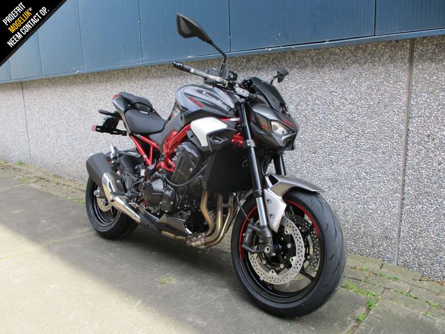 kawasaki - z900