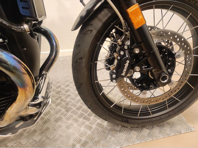 bmw - r-nine-t-scrambler