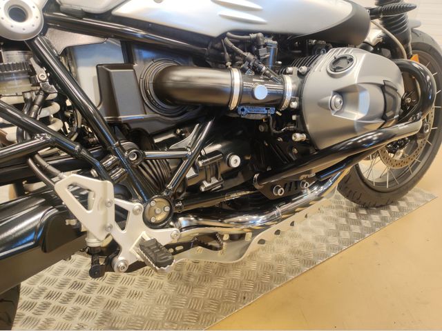 bmw - r-nine-t-scrambler