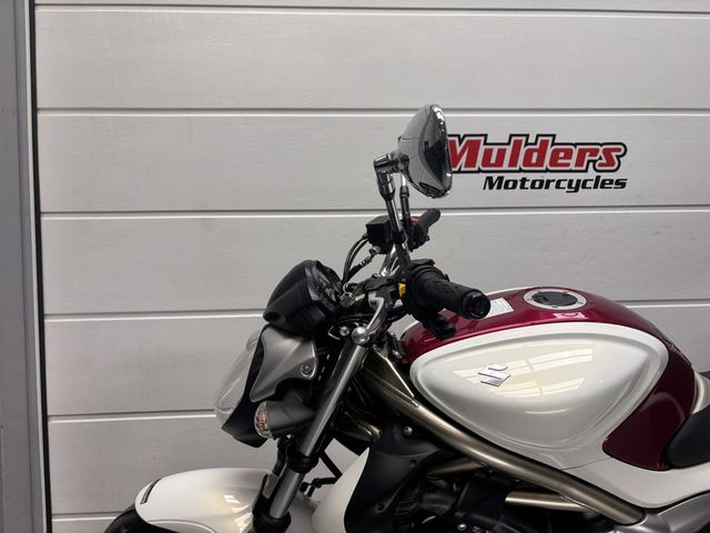 suzuki - gladius