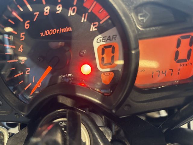 suzuki - gladius