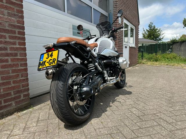 bmw - r-nine-t-scrambler