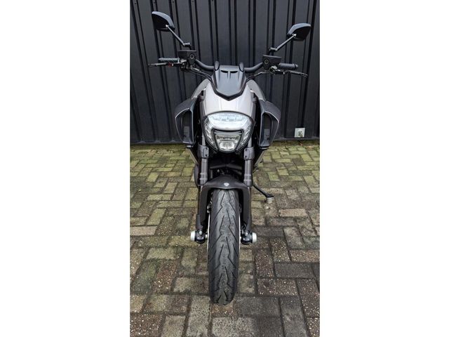 ducati - diavel-titanium