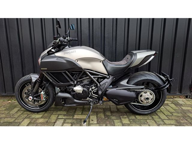 ducati - diavel-titanium