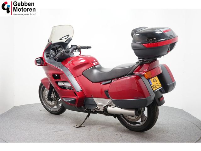 honda - st-1100-pan-european