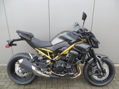 KAWASAKI Z900