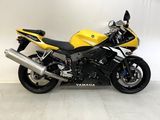 YAMAHA YZF R6