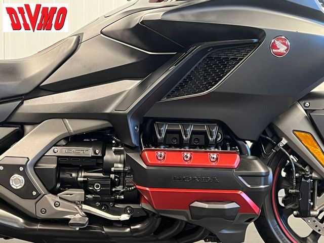 honda - gl-1800-goldwing-bagger-dct