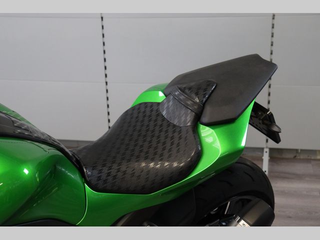kawasaki - z1000-abs