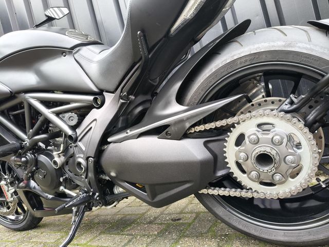 ducati - diavel-dark
