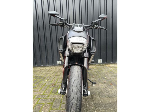 ducati - diavel-dark