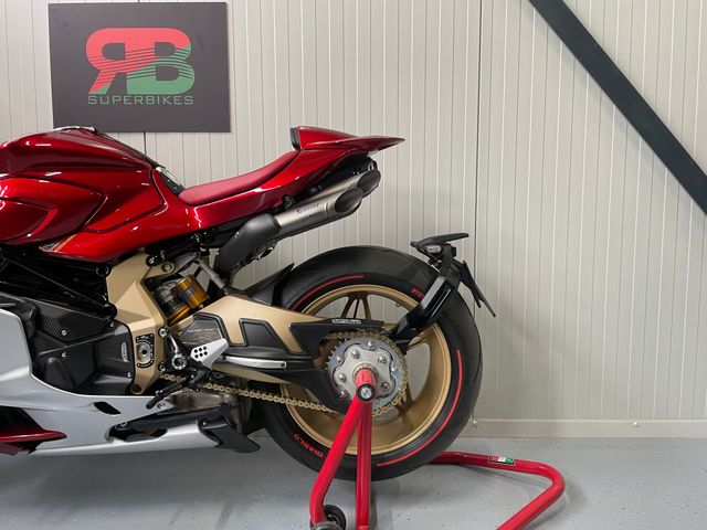 mv-agusta - superveloce-1000-oro