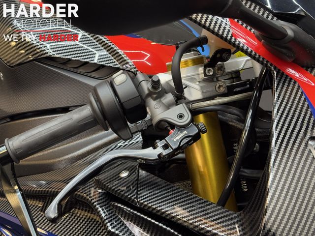 bmw - s-1000-rr-carbon-edition