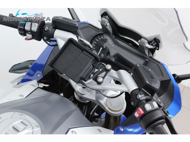 bmw - r-1200-rs