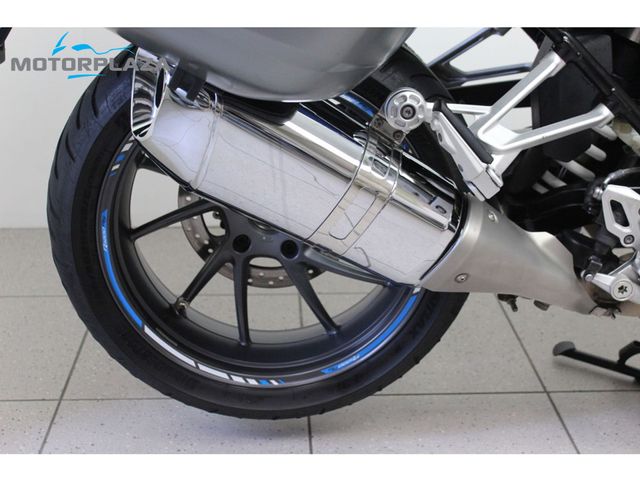 bmw - r-1200-rs