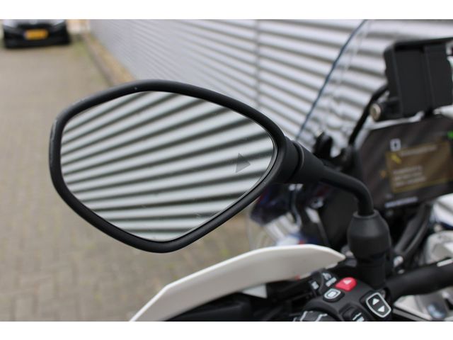 bmw - r-1300-gs