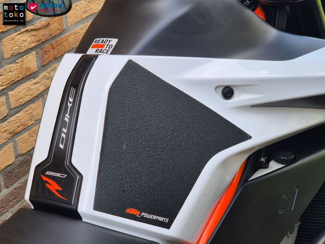 ktm - 890-duke-r