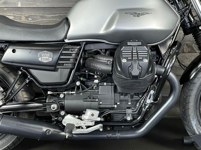 moto-guzzi - v-7-stone