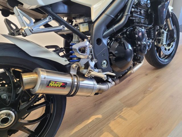 triumph - speed-triple