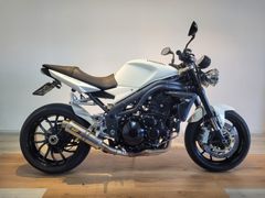 TRIUMPH SPEED TRIPLE