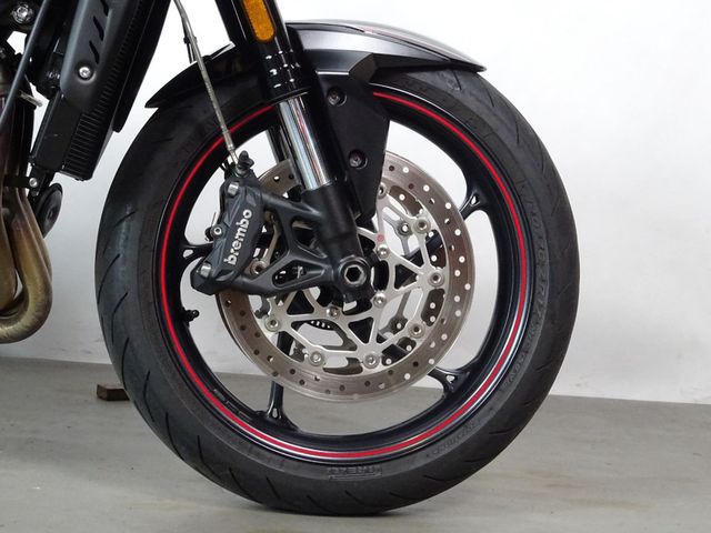 triumph - street-triple-765-r