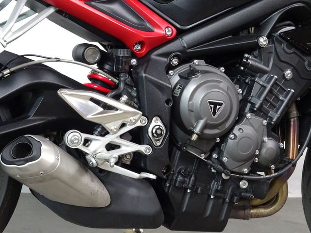 triumph - street-triple-765-r