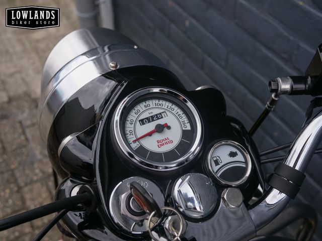 royal-enfield - classic-500