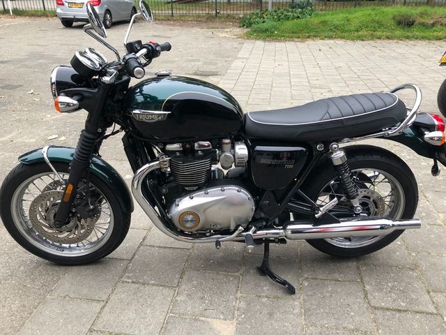 triumph - bonneville--t-120