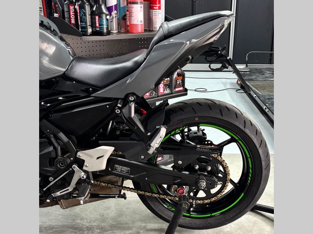 kawasaki - ninja-650