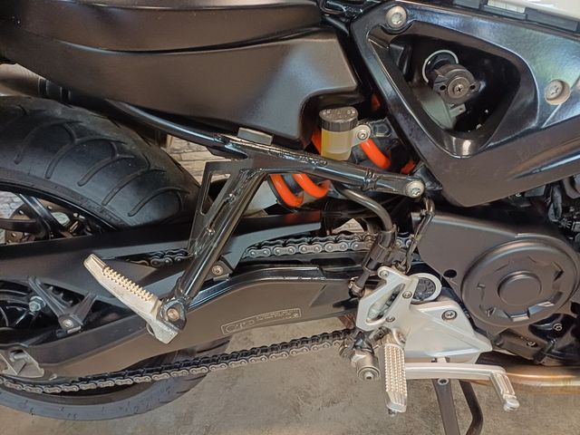 bmw - f-800-r