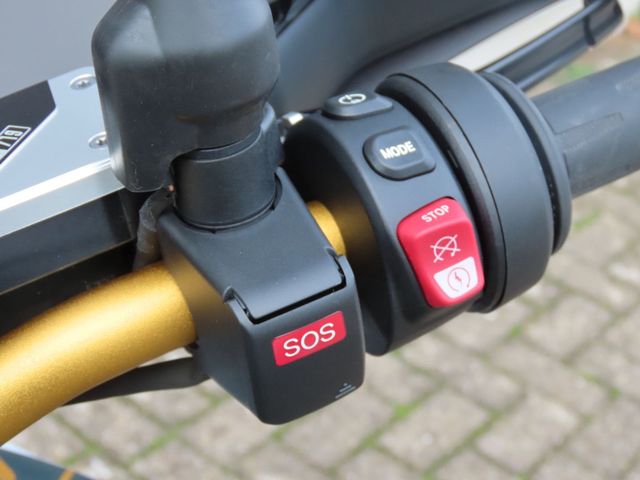 bmw - r-1300-gs