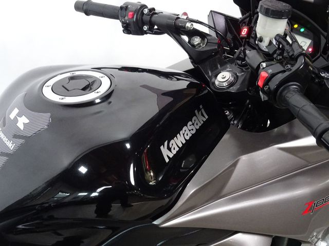 kawasaki - z-1000-sx-abs