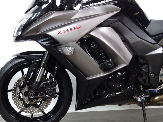 kawasaki - z-1000-sx-abs