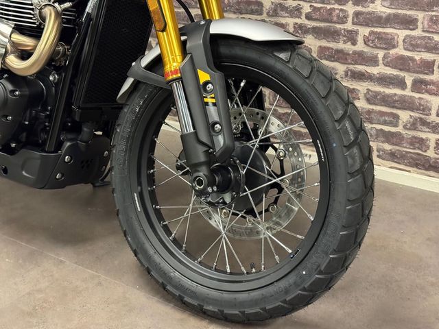 triumph - scrambler-900