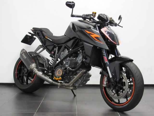 ktm - 1290-super-duke-r