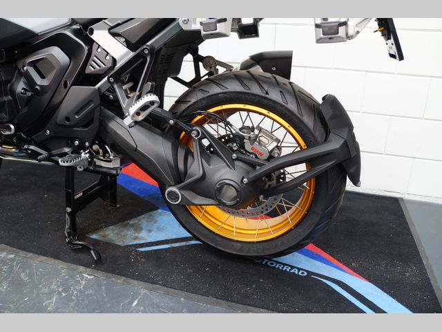 bmw - r-1300-gs-adventure-trophy