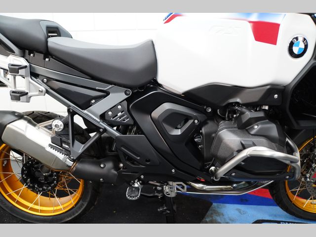 bmw - r-1300-gs-adventure-trophy