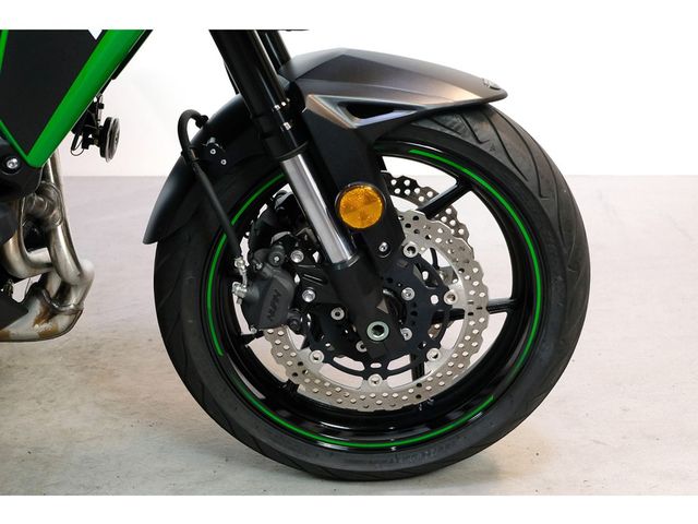 kawasaki - versys-650-grand-tourer