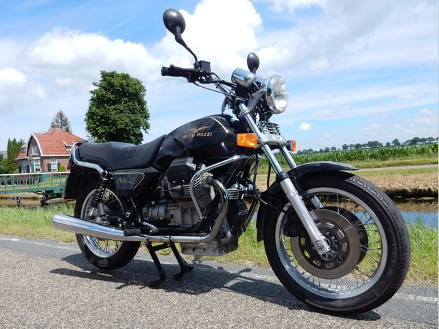 moto-guzzi - mille-gt