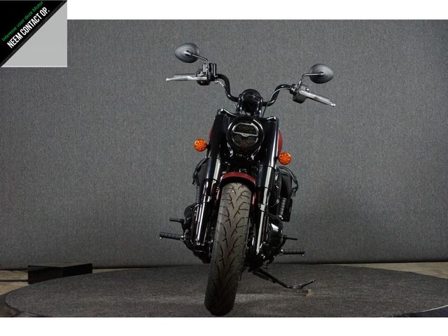 indian - chief-bobber-dark-horse