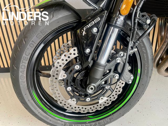 kawasaki - z900-performance